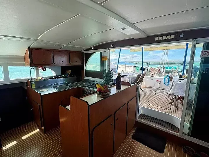 Lagoon 570 | Charcot