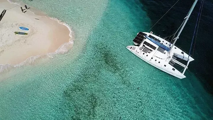 Lagoon 570 | Charcot