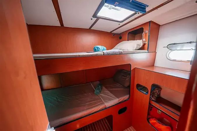 Lagoon 570 | Charcot