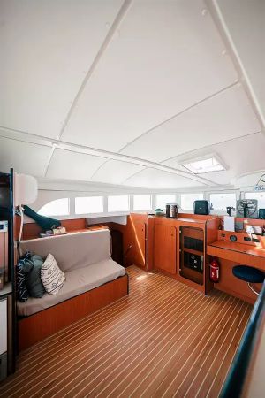 Lagoon 570 | Charcot