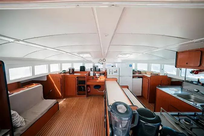 Lagoon 570 | Charcot