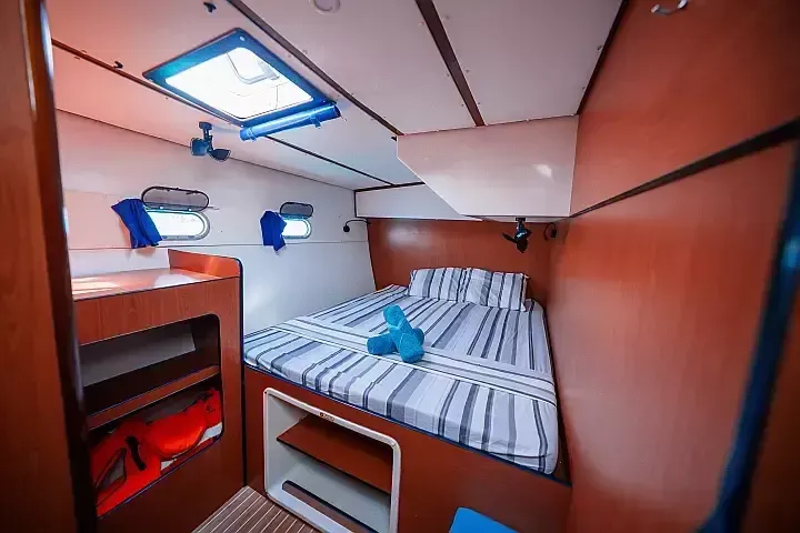 Lagoon 570 | Charcot