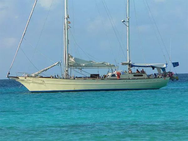 German Frers 72 | La Peregrina