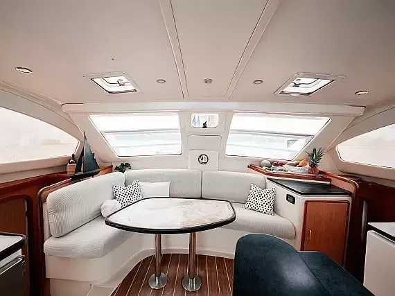 Leopard 40 | One Love