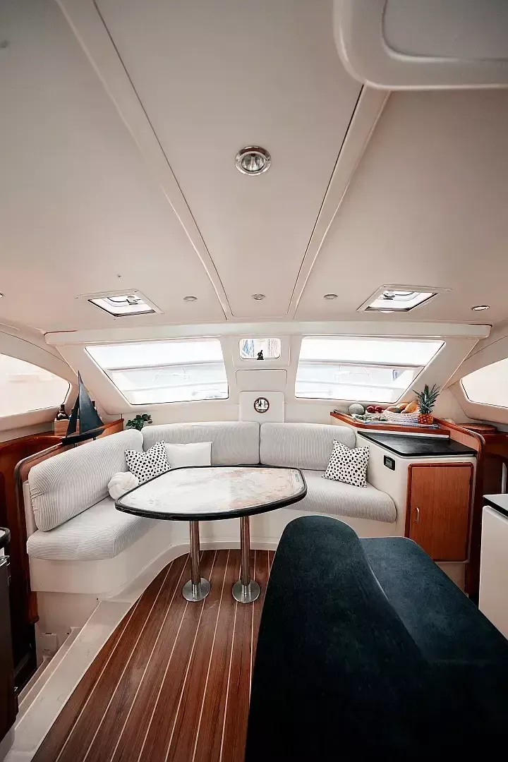 Leopard 40 | One Love