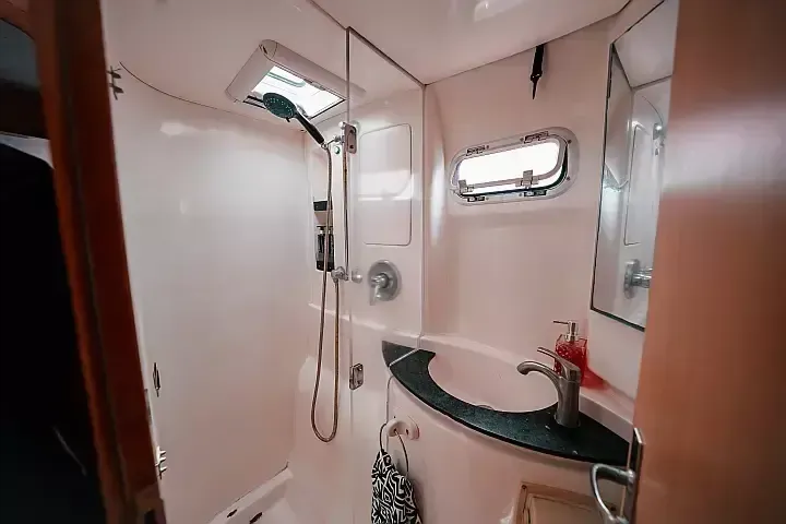 Leopard 40 | One Love