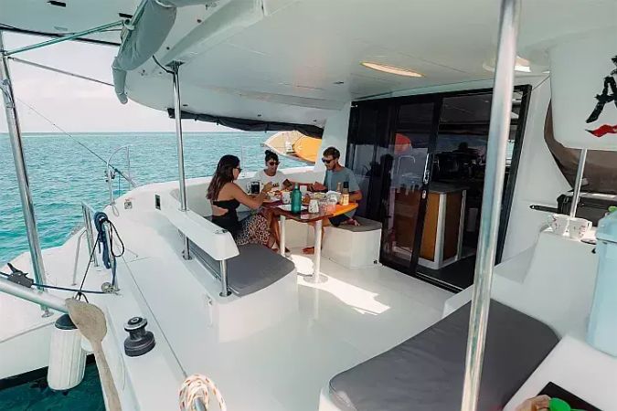 Fountaine Pajot Lipari 41 | Atila