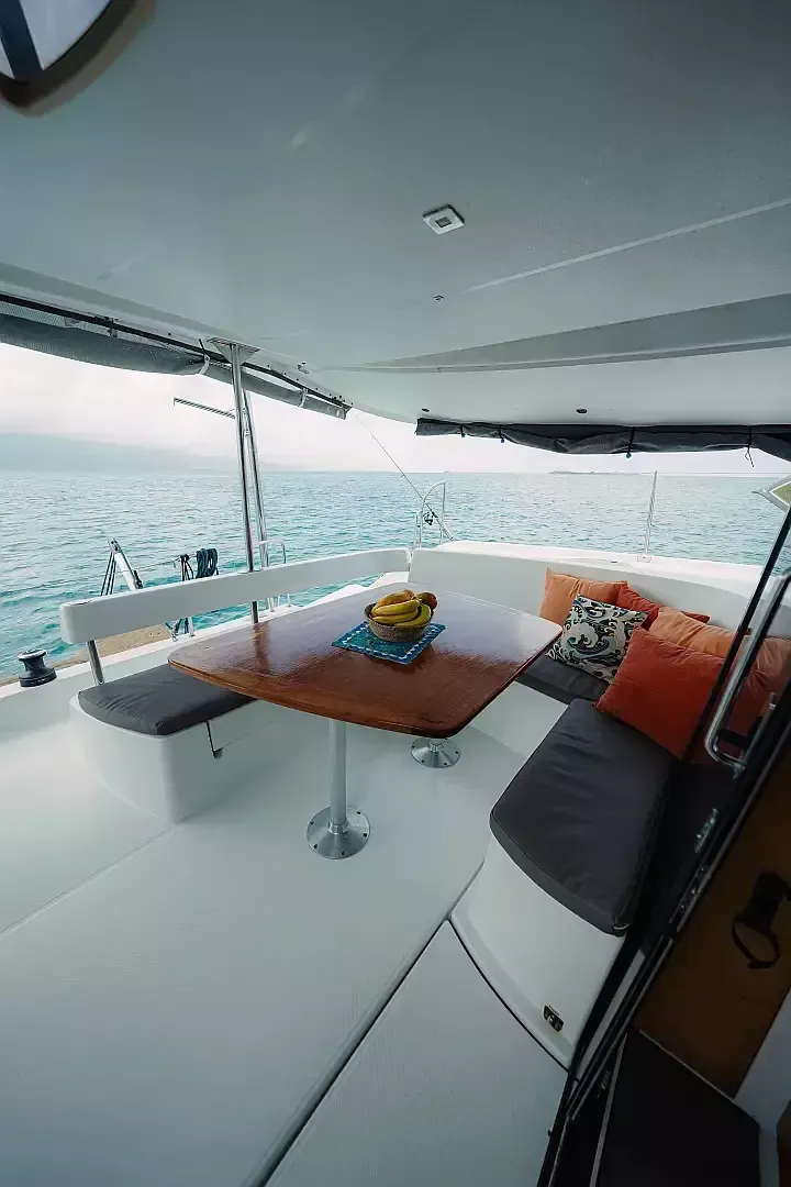 Fountaine Pajot Lipari 41 | Atila