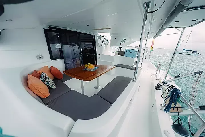 Fountaine Pajot Lipari 41 | Atila