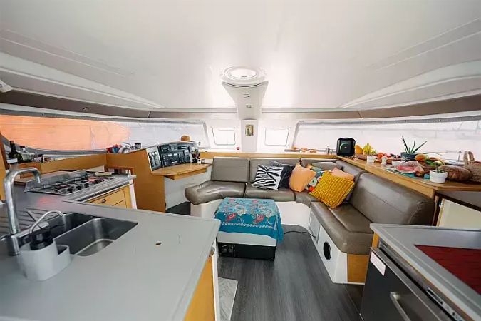 Fountaine Pajot Lipari 41 | Atila