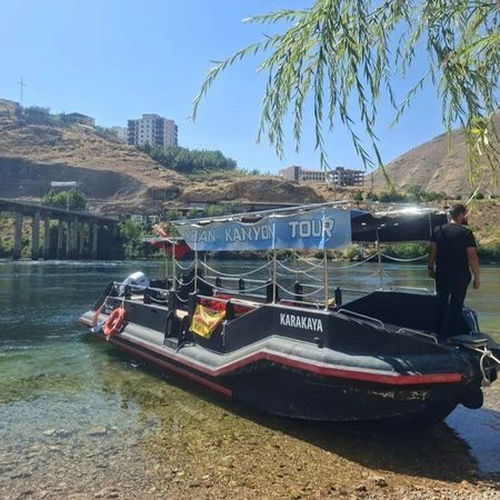 Custom Built 33 | Karakaya 1