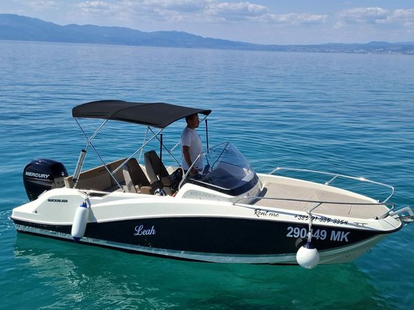 Quicksilver 605 | Leah