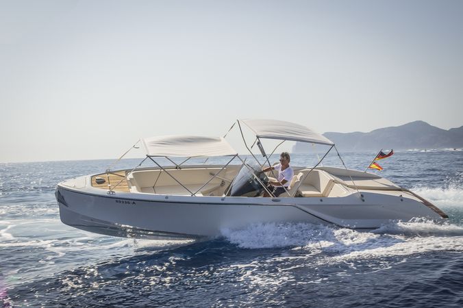 Frauscher 858 Fantom Air | C Star