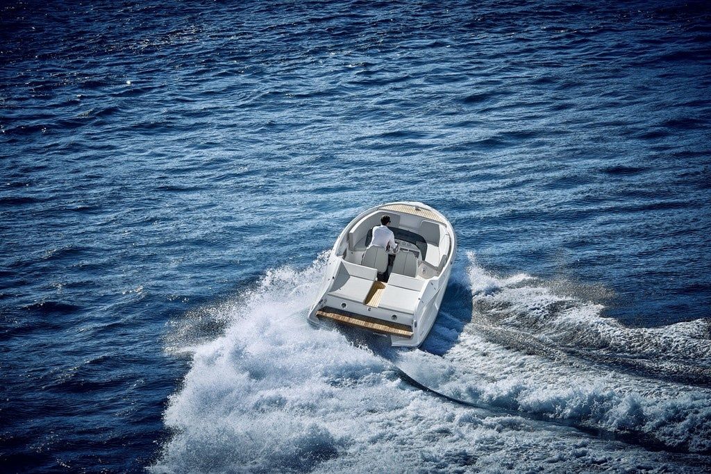 Frauscher 858 Fantom Air | C Star