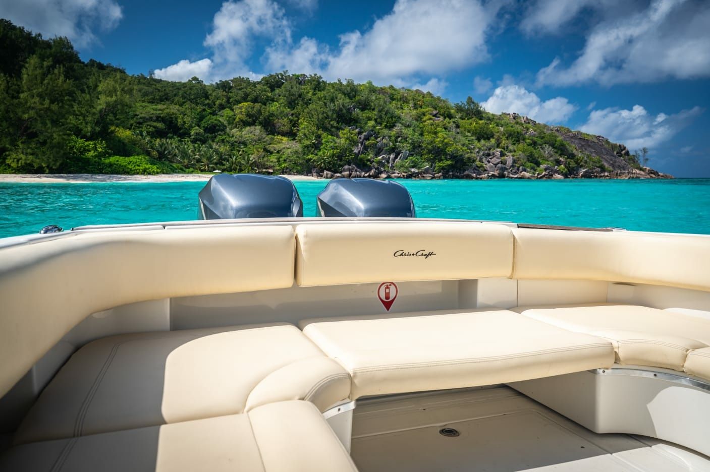 Chris Craft Catalina 30 | Summer Escape