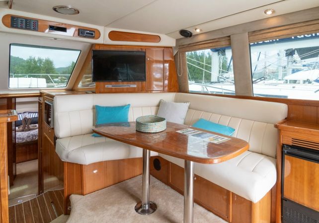 Riviera 48 | Summer Cruise