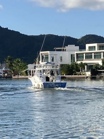 Luhrs 36 SX | Exodus 4