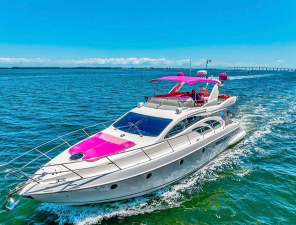 Azimut 60 | Pink Panther