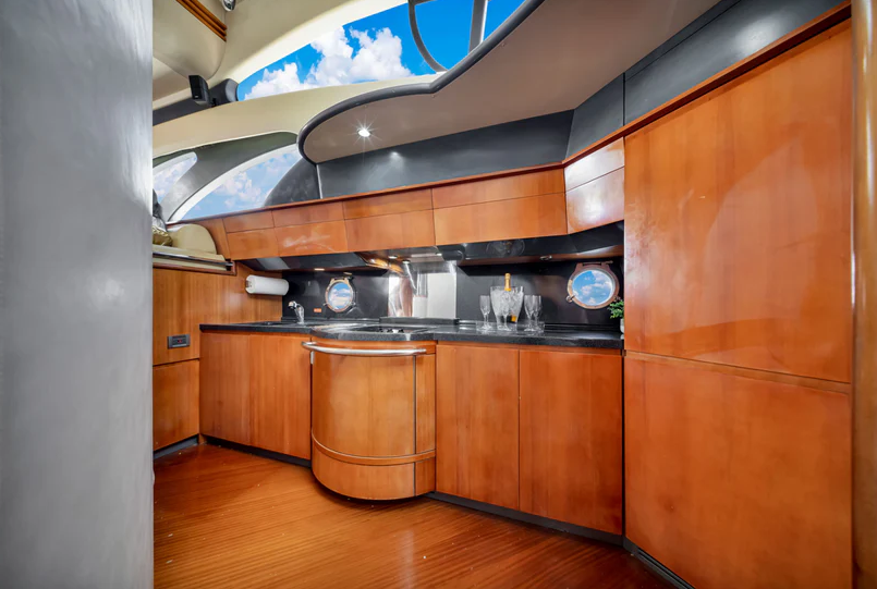 Azimut 60 | Pink Panther