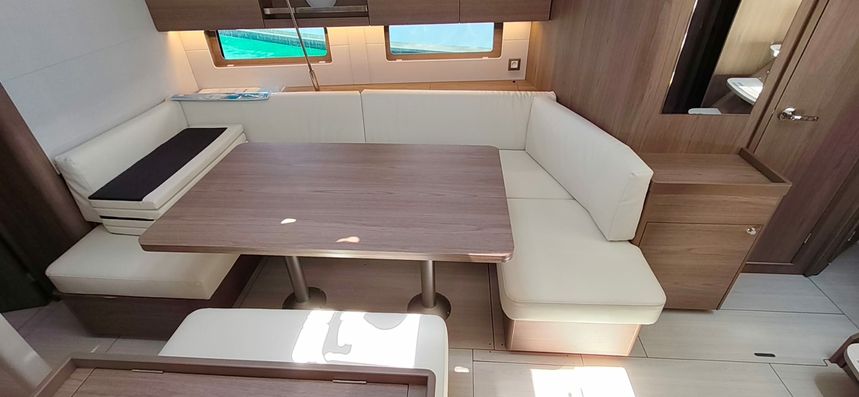 Beneteau Oceanis 47 | Fox One