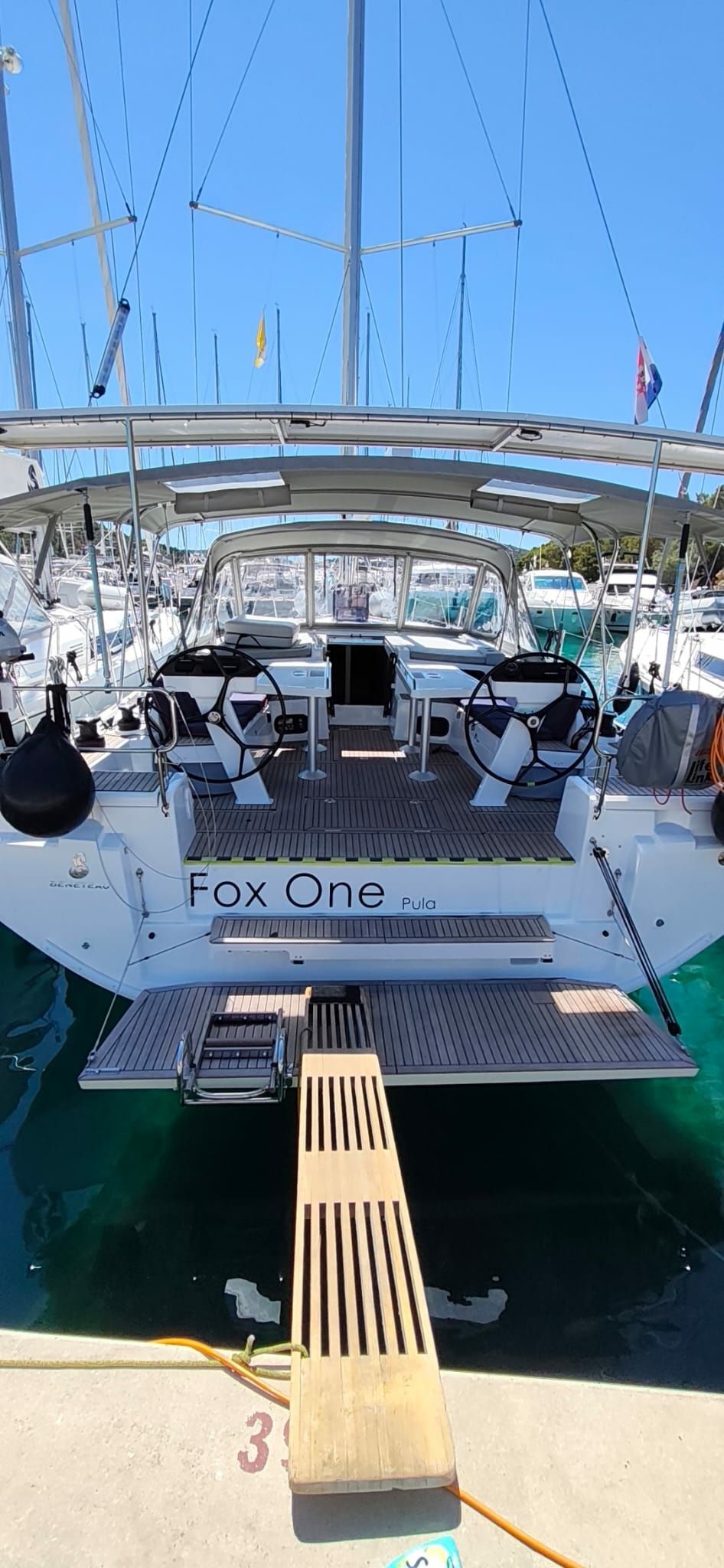 Beneteau Oceanis 47 | Fox One