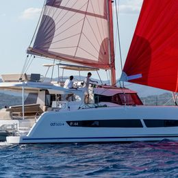 Fountaine Pajot FP44 | Blue Argo