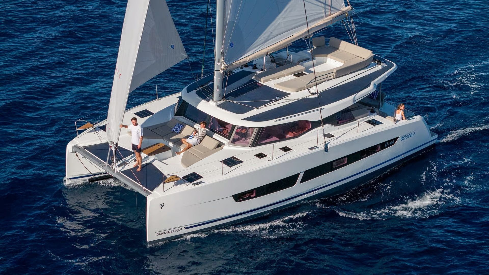 Fountaine Pajot FP44 | Blue Argo