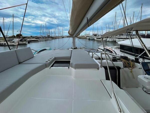 Fountaine Pajot FP44 | Blue Argo