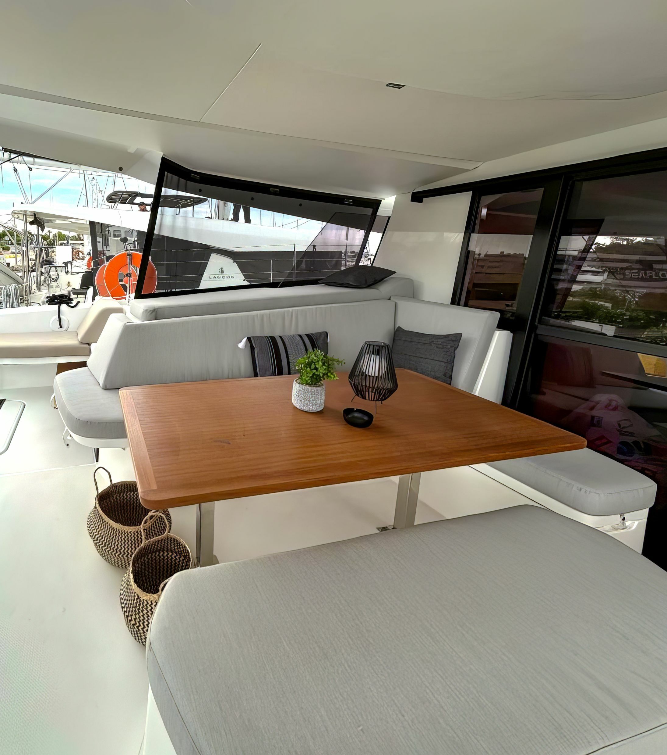 Fountaine Pajot FP44 | Blue Argo