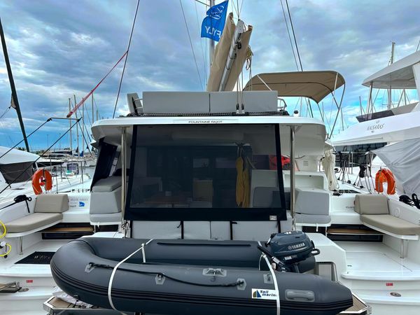 Fountaine Pajot FP44 | Blue Argo
