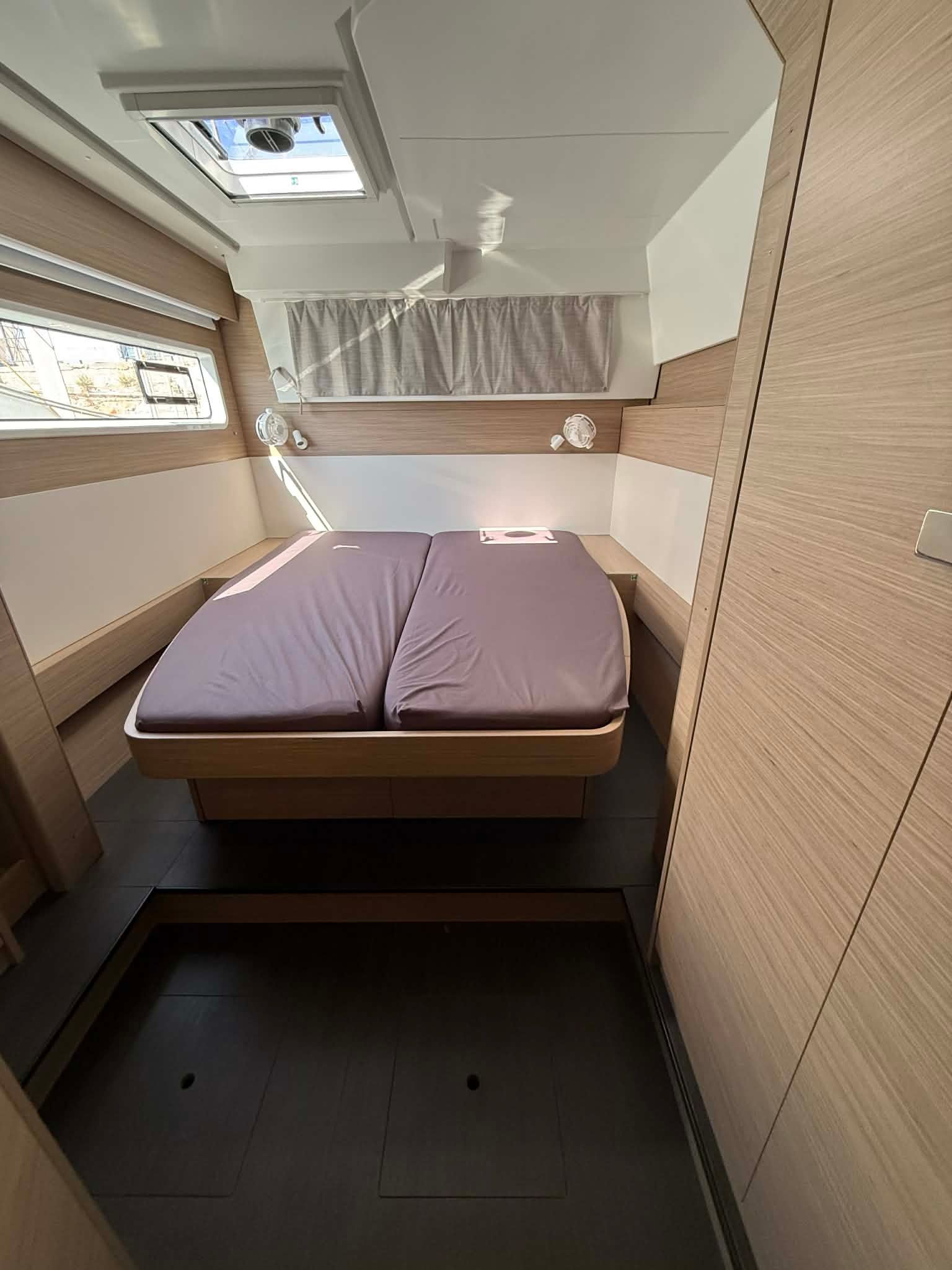 Lagoon 43 | Andromachi