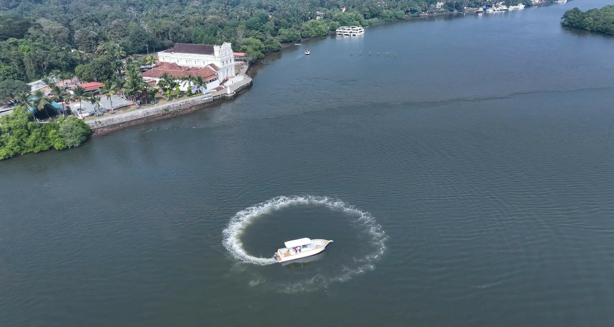 Custom Built 42 | Orca