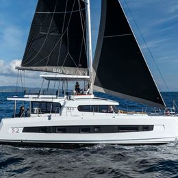 Bali 5.2 | Lady M