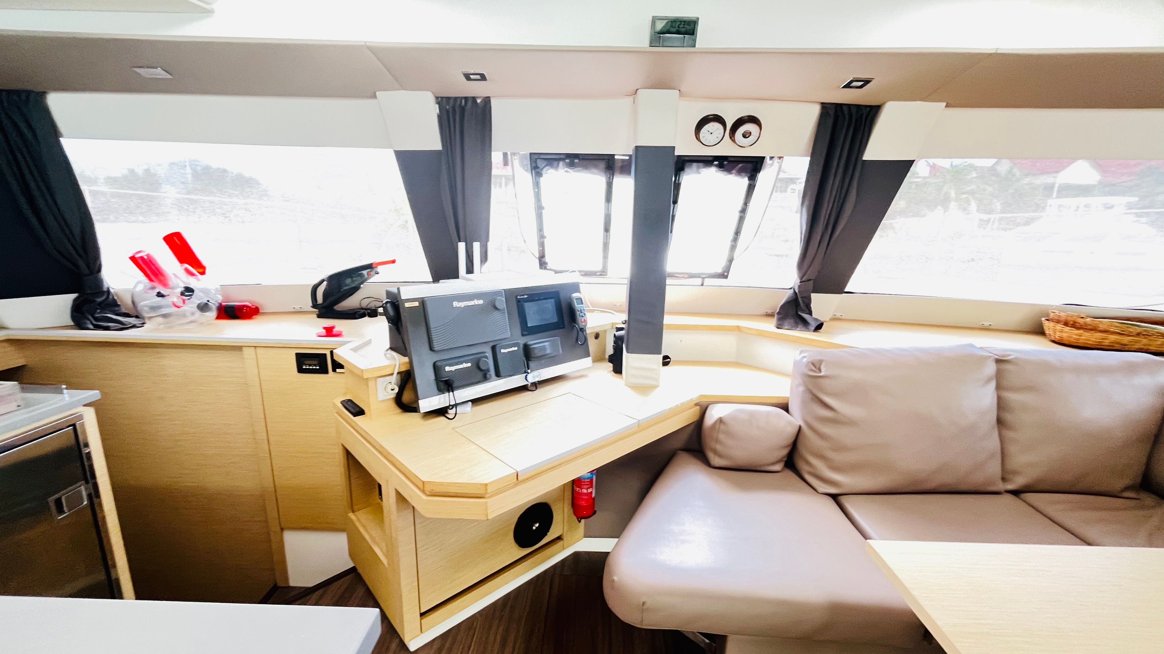 Fountaine Pajot Saba 50 | Incognito