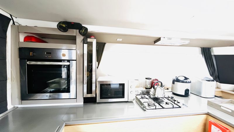 Fountaine Pajot Saba 50 | Incognito