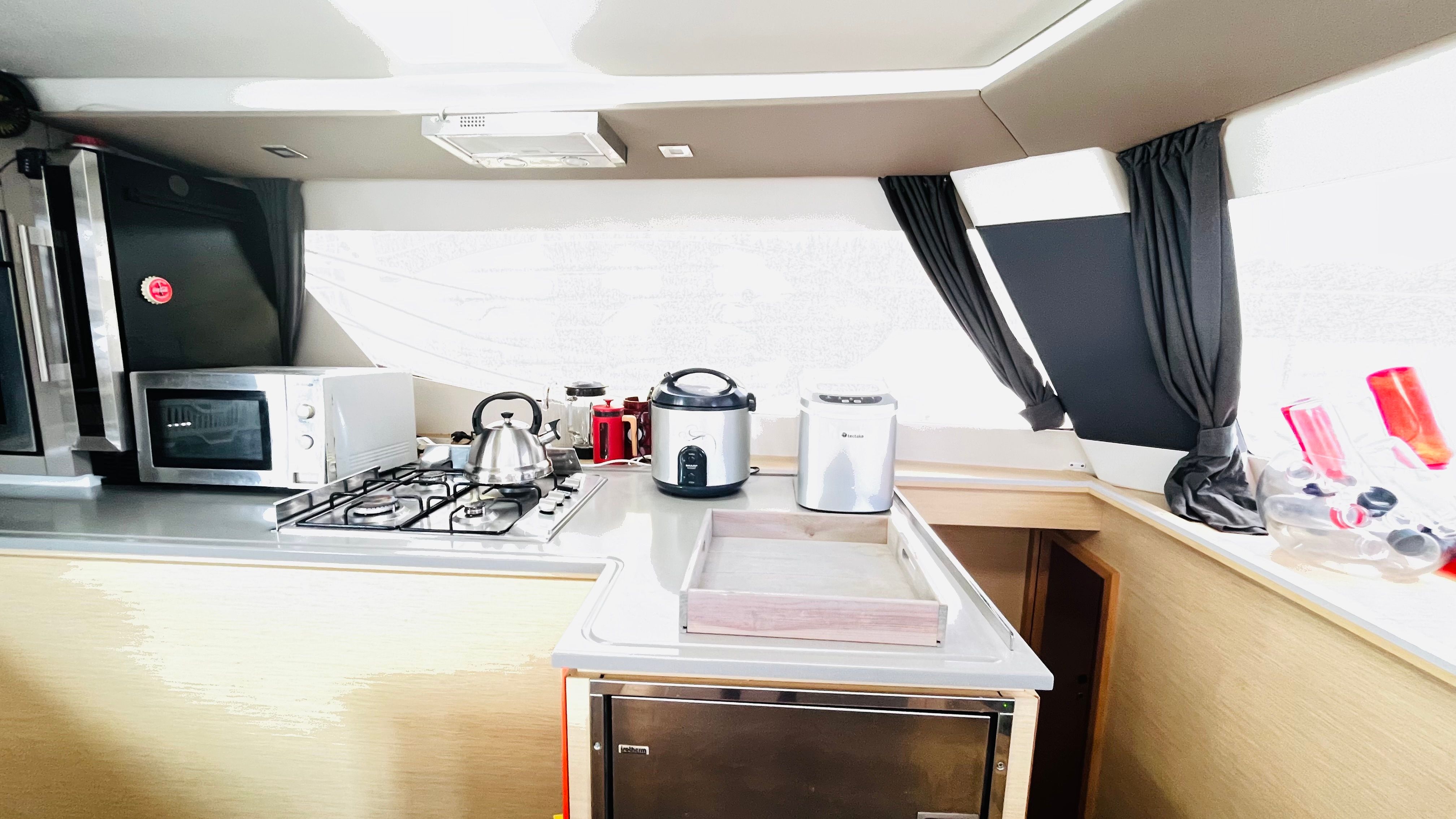 Fountaine Pajot Saba 50 | Incognito