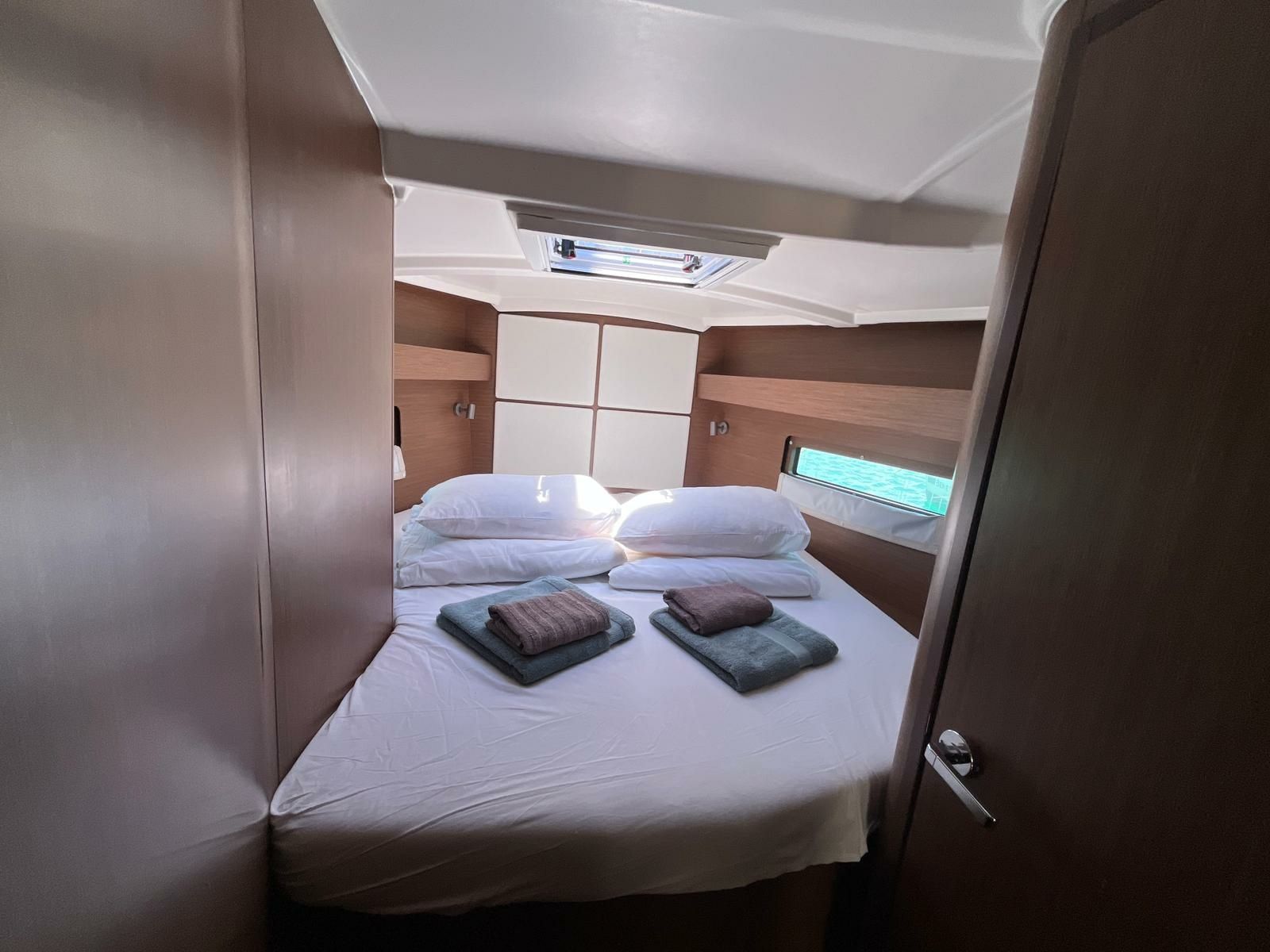 Beneteau Oceanis 40.1 | Bolero