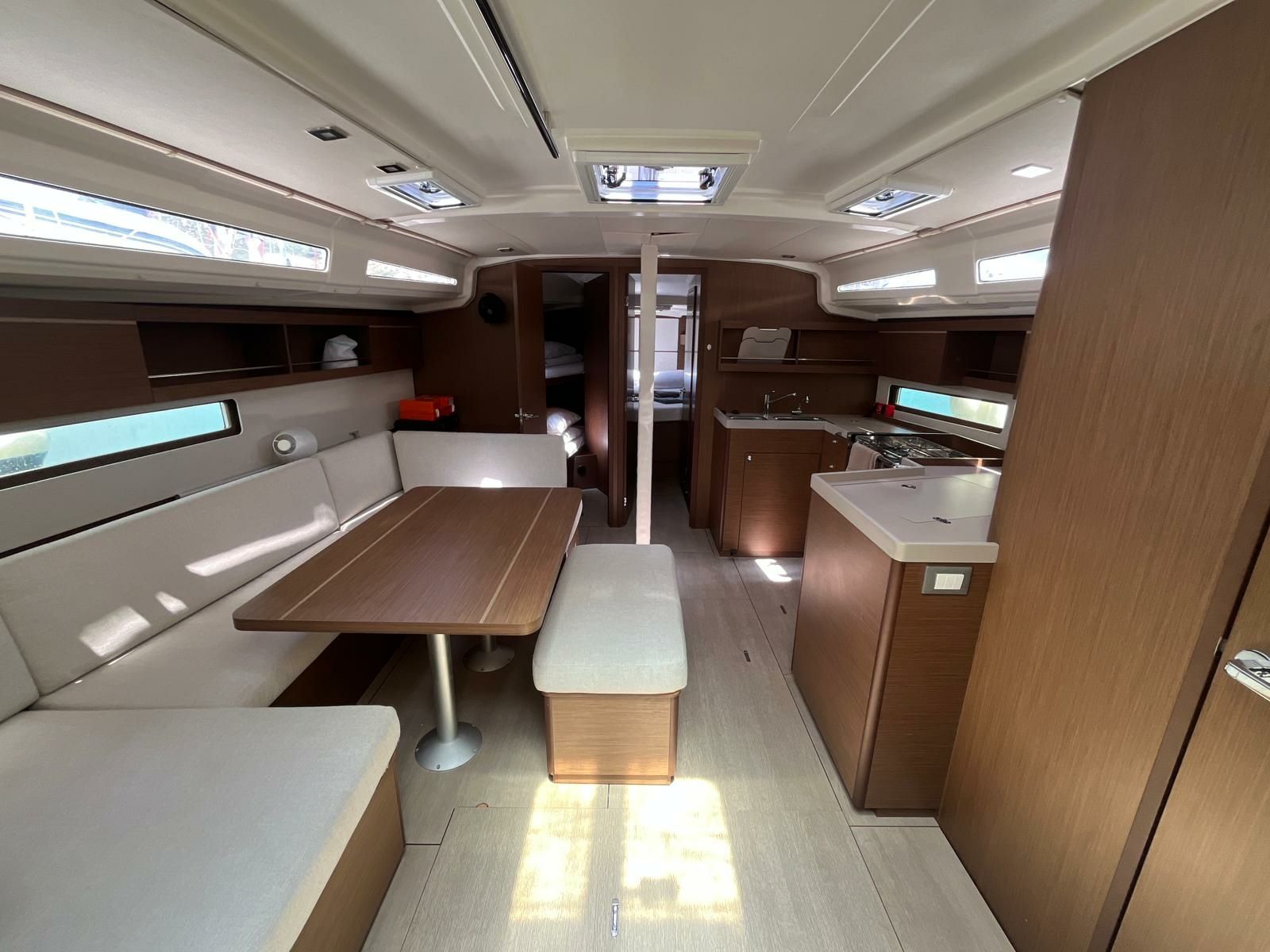 Beneteau Oceanis 40.1 | Bolero