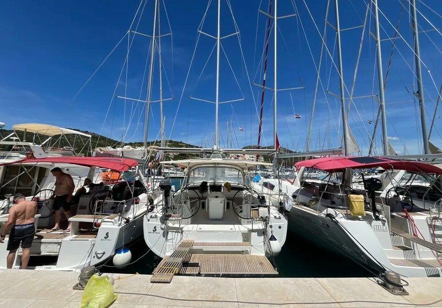 Beneteau Oceanis 40.1 | Bolero