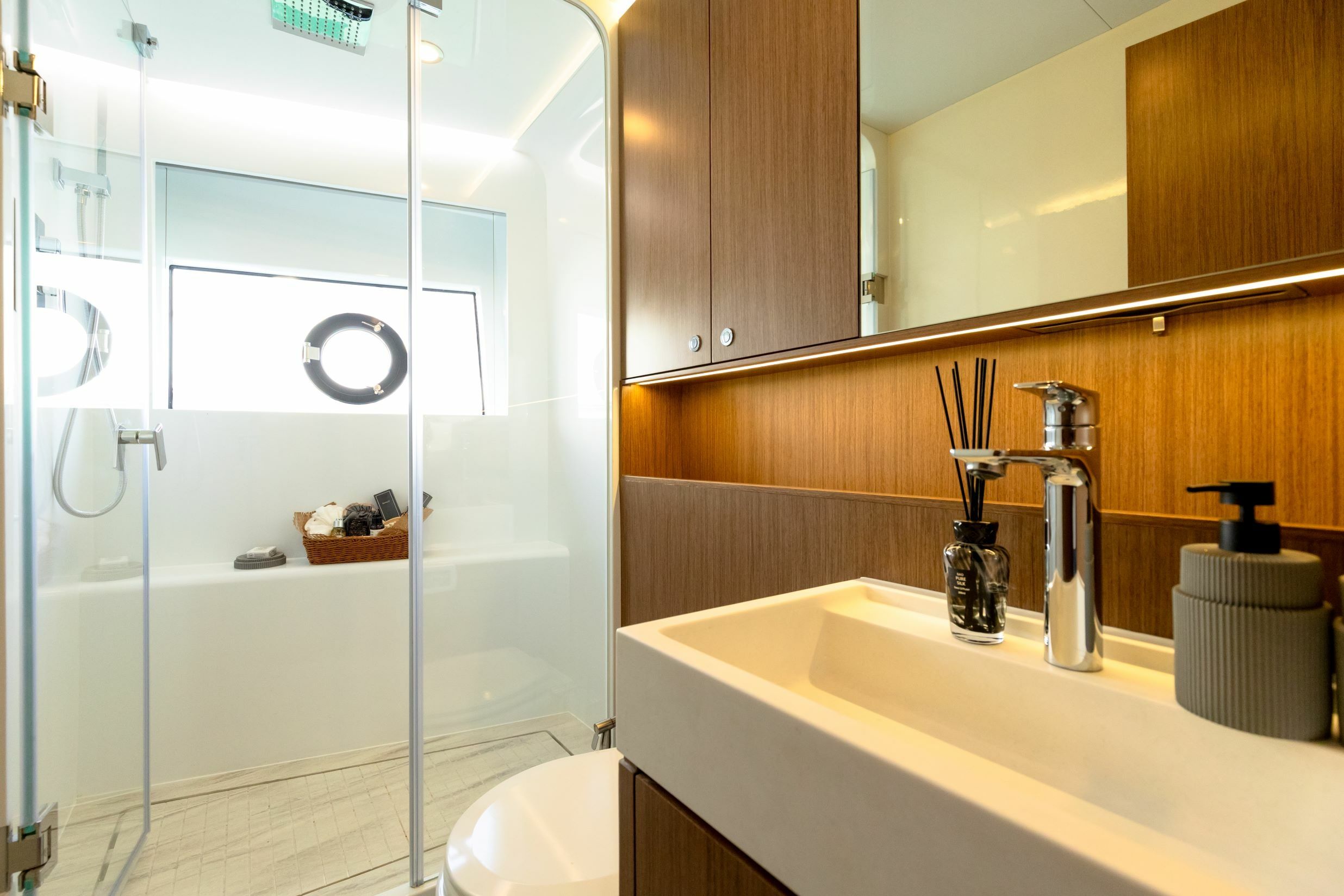 Custom Built 63 | Amie