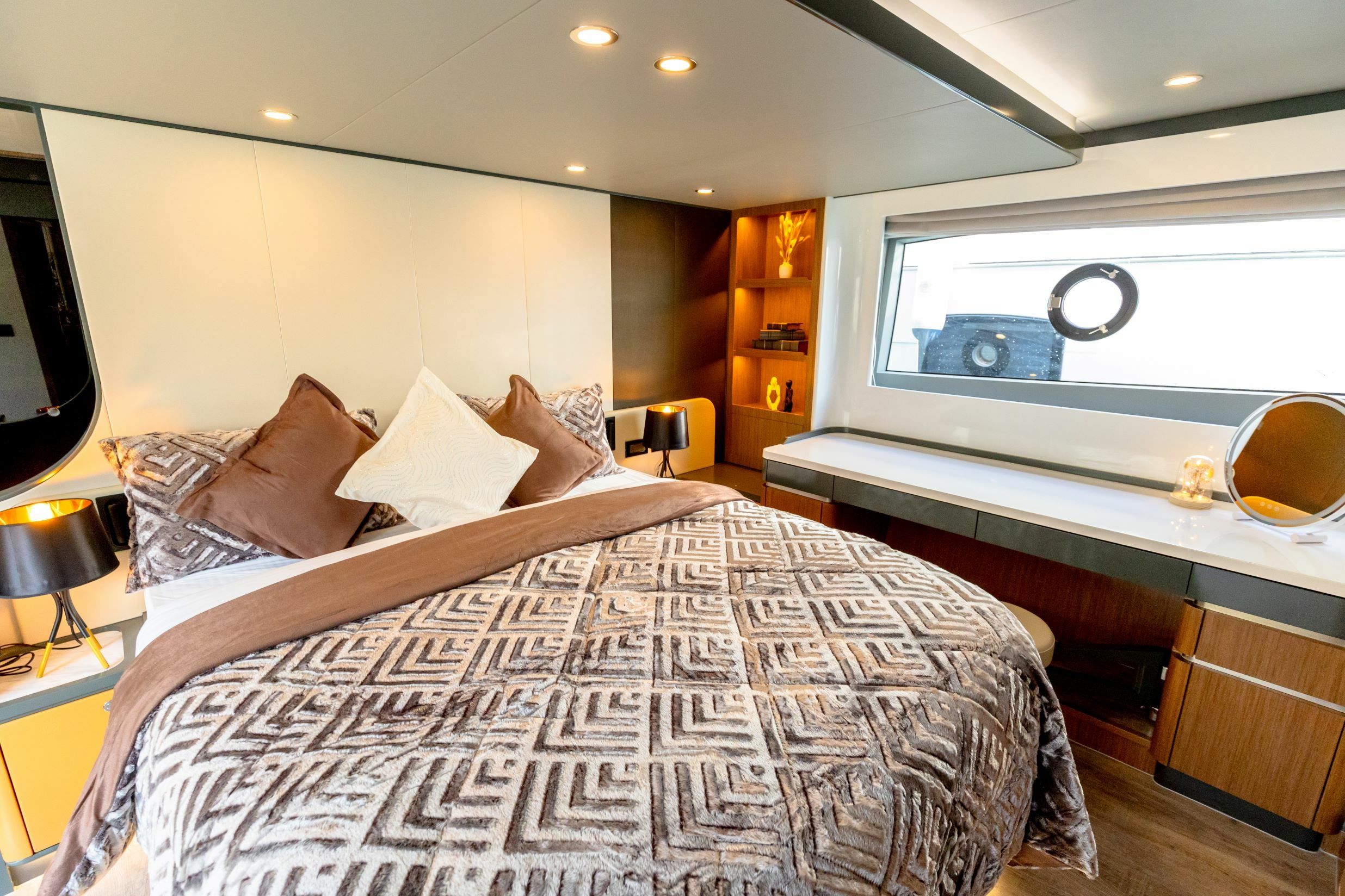 Custom Built 63 | Amie