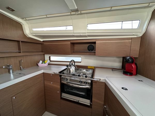 Beneteau Oceanis 40.1 | Namaka Ekolu