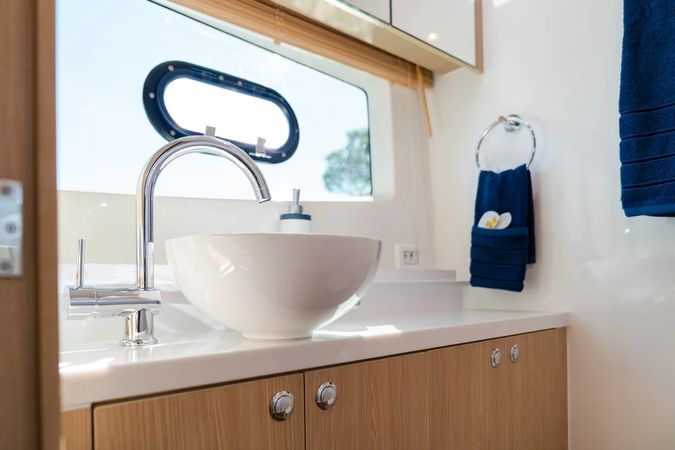 Aquila 42 | Seaduction