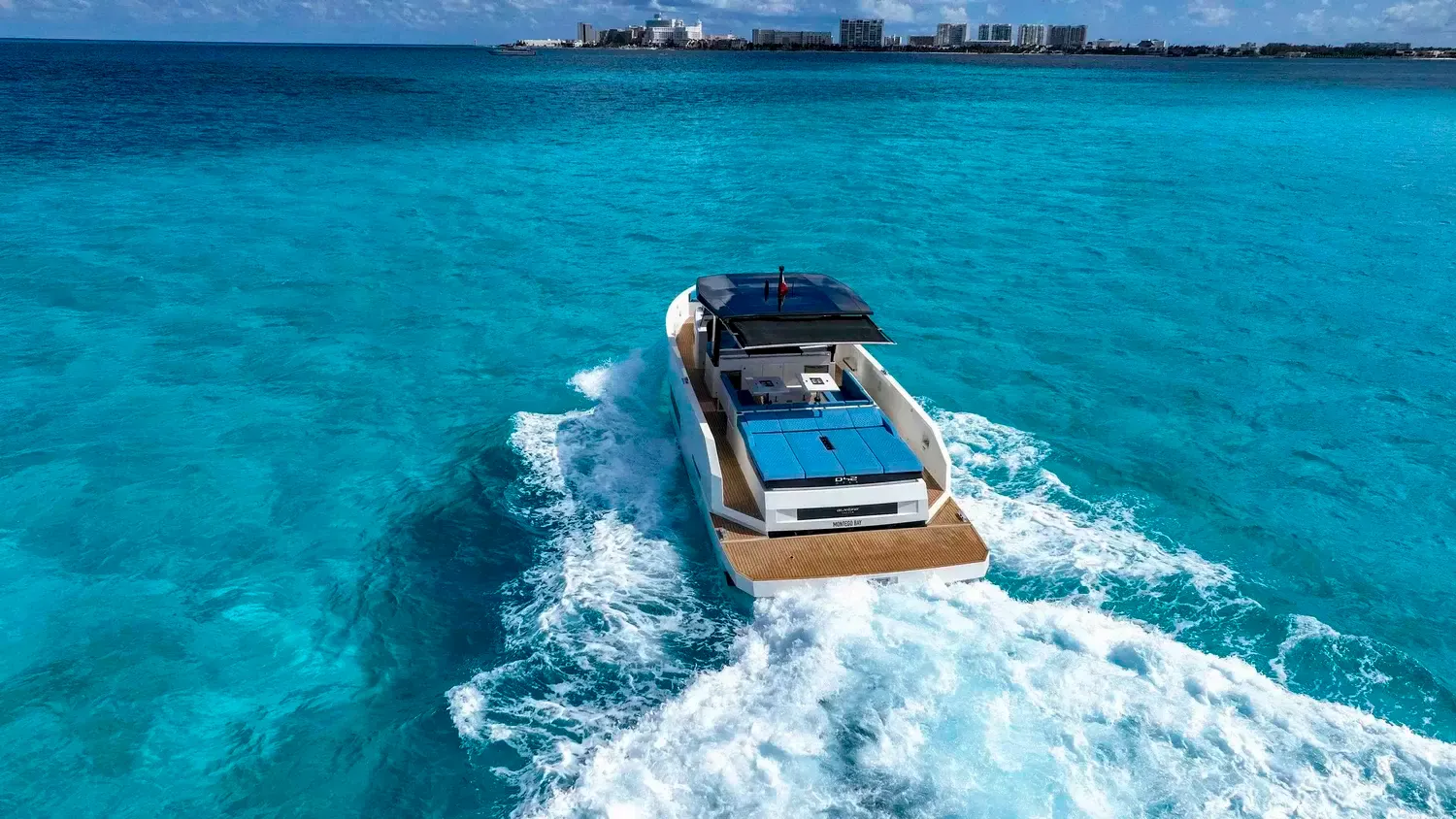 De Antonio D32 | Bluefin