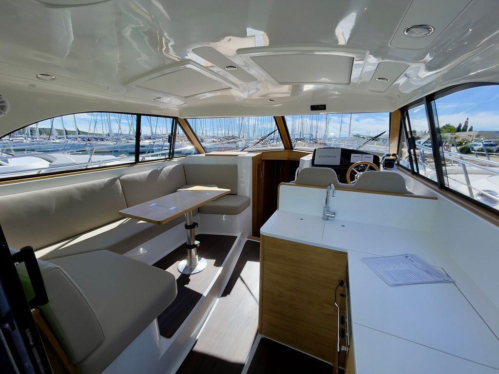 SAS Vektor Adriana 44 | Baby Blue