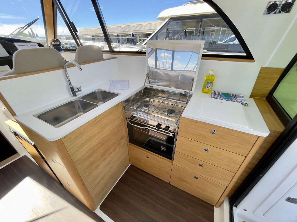 SAS Vektor Adriana 44 | Baby Blue