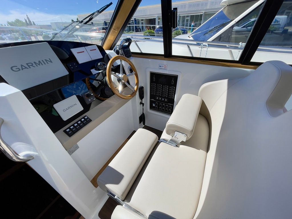 SAS Vektor Adriana 44 | Baby Blue