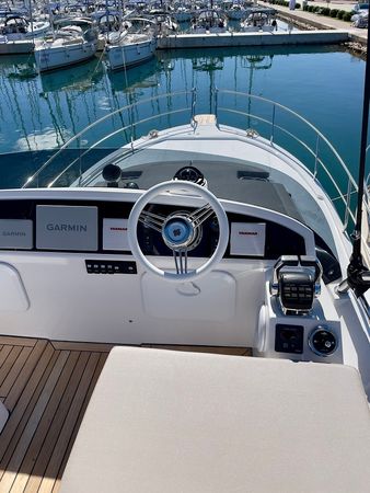 SAS Vektor Adriana 44 | Baby Blue