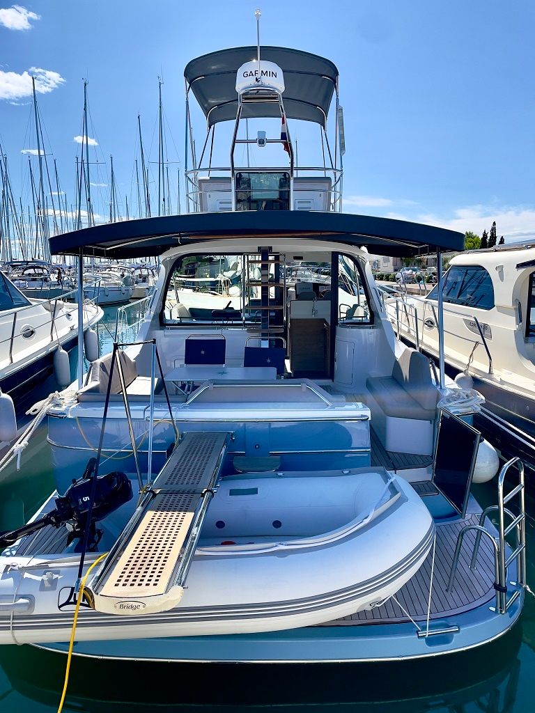 SAS Vektor Adriana 44 | Baby Blue