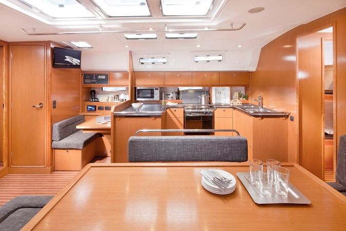 Bavaria Cruiser 50 | Aphrodite